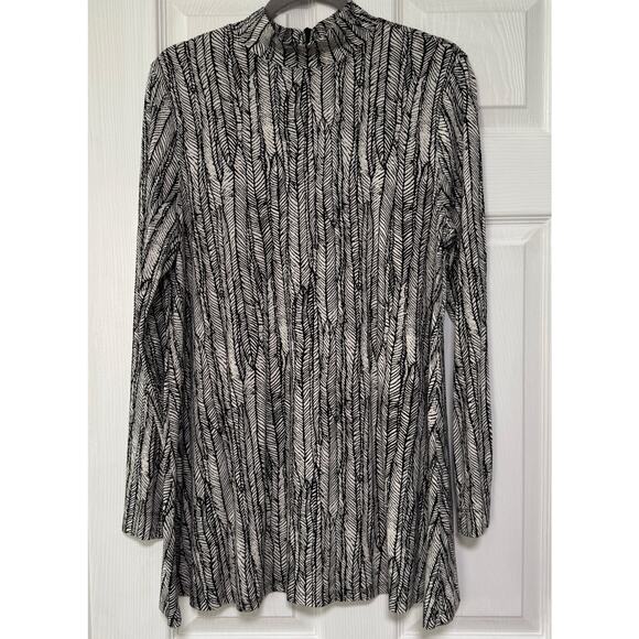 John Mark Women's Knit Feather Print 1/4 Zip Pullover Tunic Size Large - Picture 1 of 13